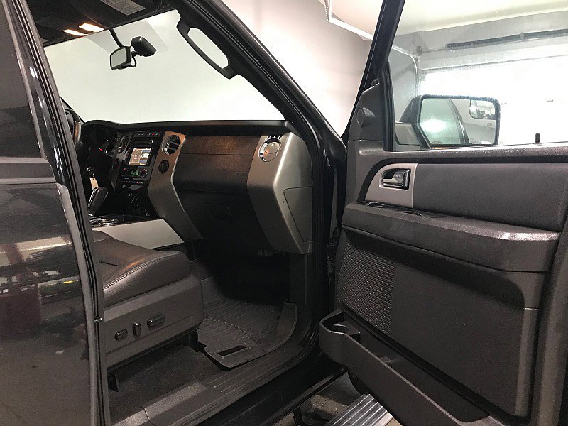 Used 2014 Ford Expedition Limited w/ Equipment Group 301A image 12