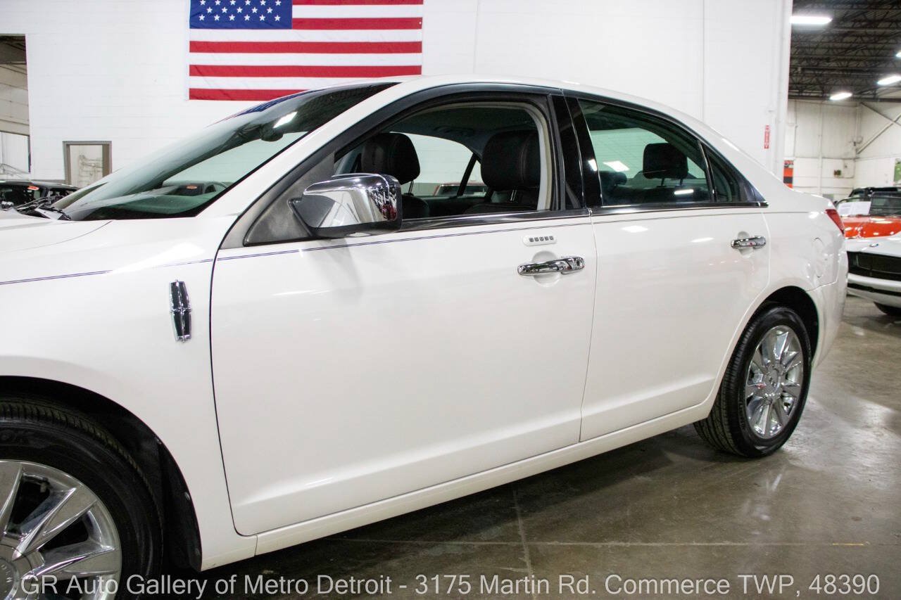 Used 2012 Lincoln MKZ FWD image 21