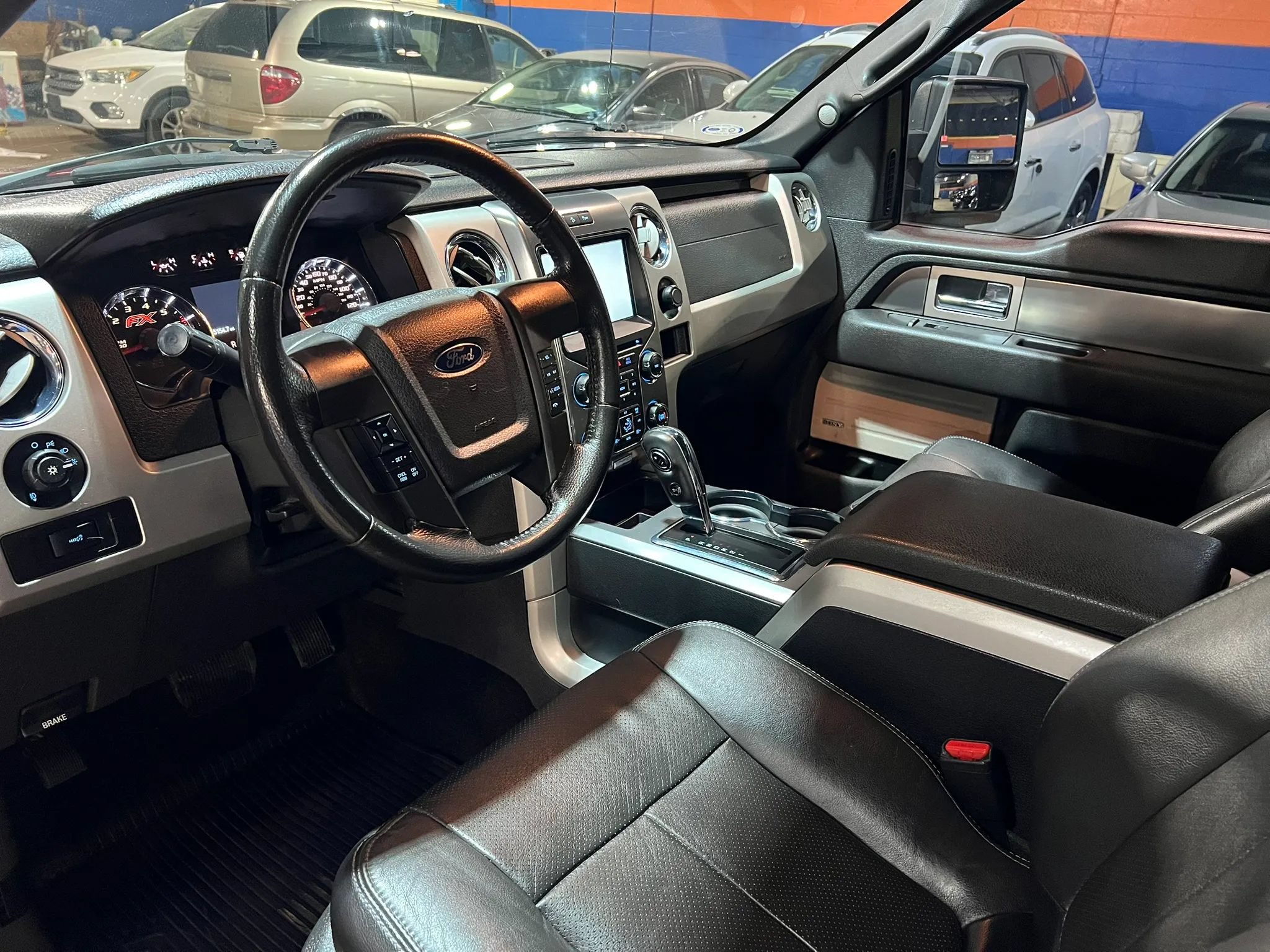 Used 2014 Ford F150 FX4 w/ Equipment Group 402A Luxury AWD/4WD image 10