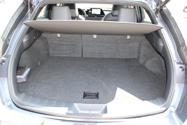 Certified 2025 Lexus UX 300h FWD image 8