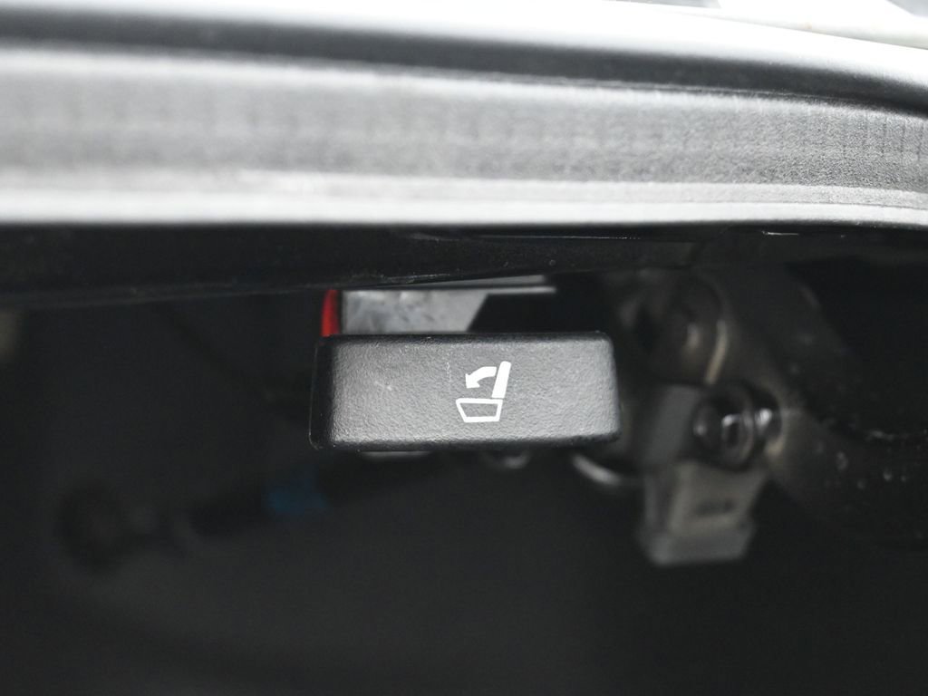 Used 2024 Honda Accord EX image 39