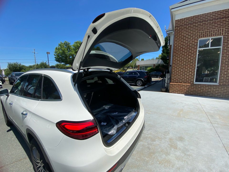 Used 2026 Mercedes-Benz GLC 300 4MATIC image 14