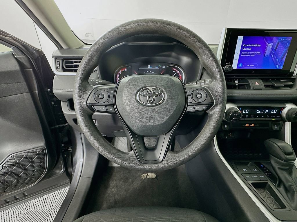 Used 2025 Toyota RAV4 XLE image 11
