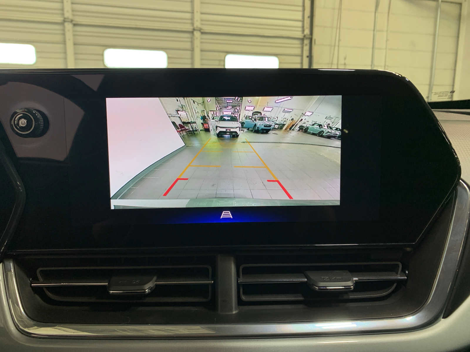 Used 2024 Chevrolet Trax LT w/ Driver Confidence Package image 5