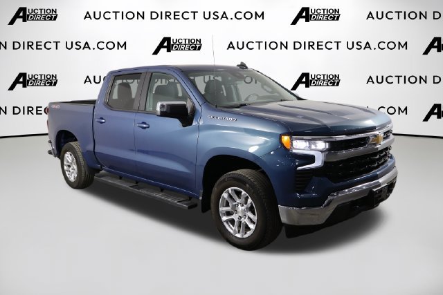 Used 2024 Chevrolet Silverado 1500 LT AWD/4WD image 36