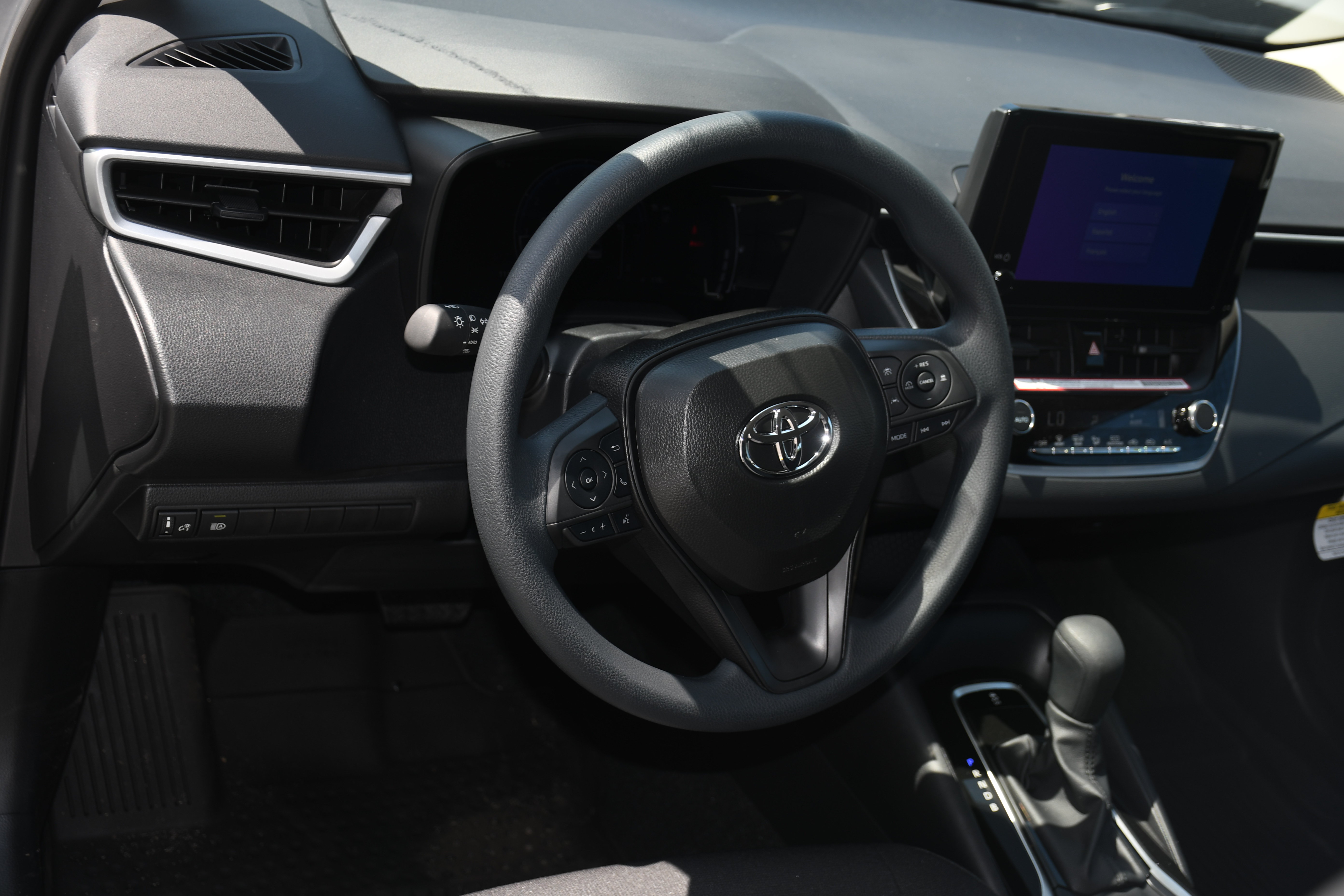 New 2026 Toyota Corolla LE FWD image 4