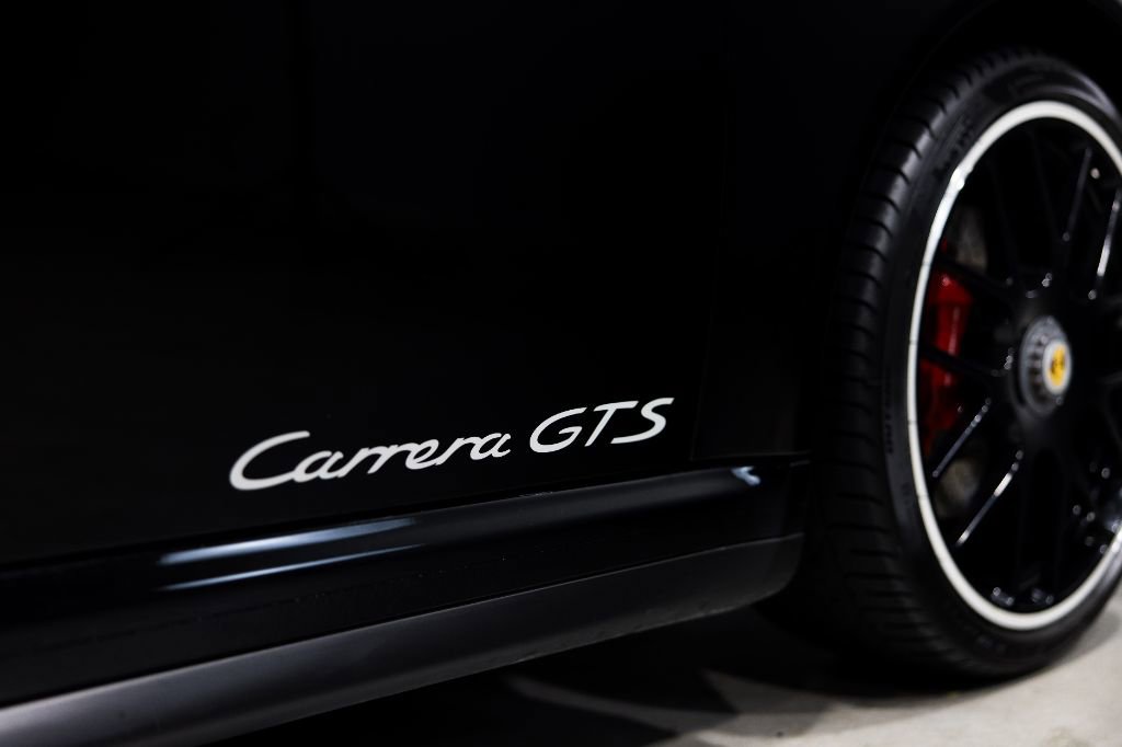 Used 2011 Porsche 911 Carrera GTS RWD image 27