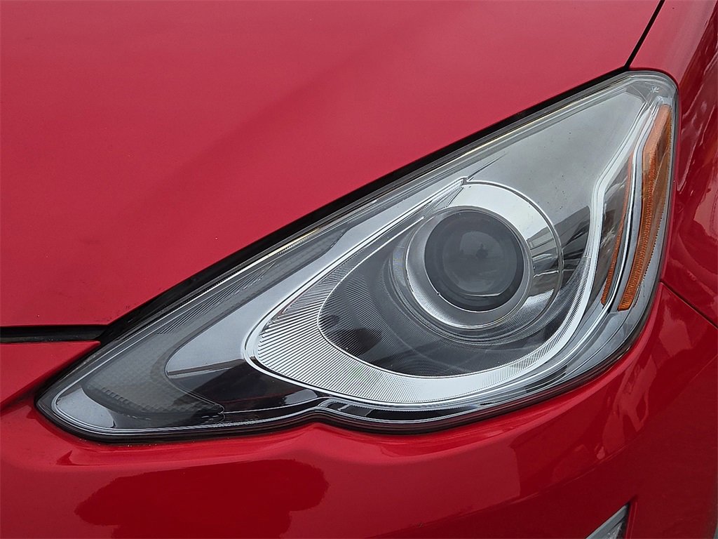 Used 2015 Toyota Prius C Four image 13