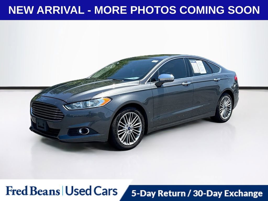 Used 2016 Ford Fusion SE w/ Equipment Group 202A AWD/4WD image 3