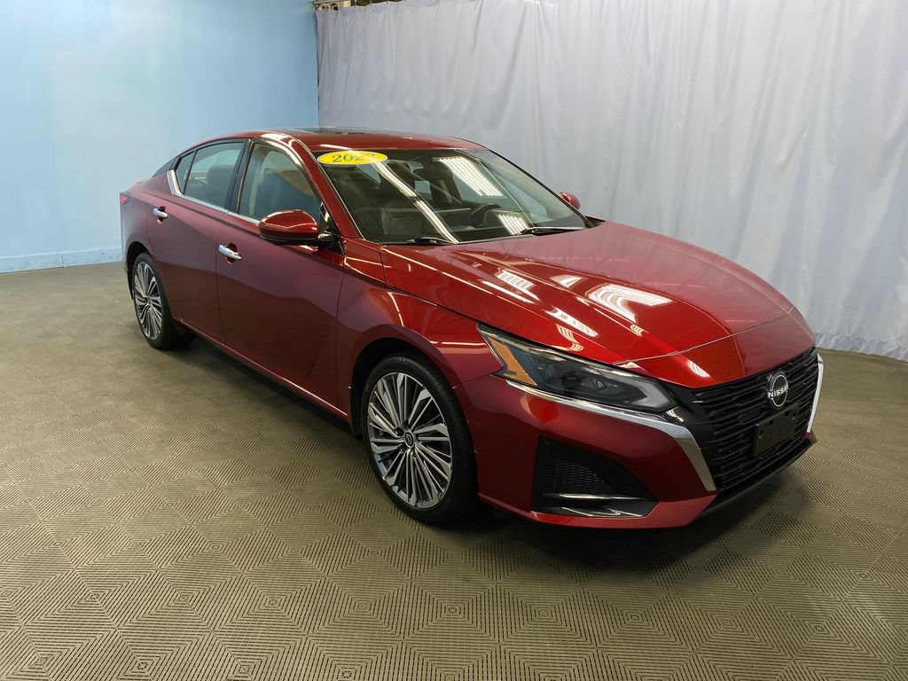 Used 2023 Nissan Altima 2.5 SL