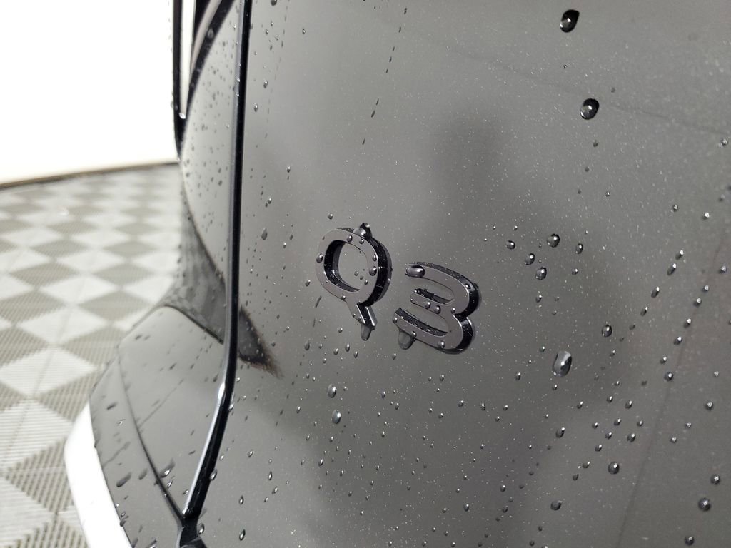 New 2026 Audi Q3 quattro 2.0T image 8
