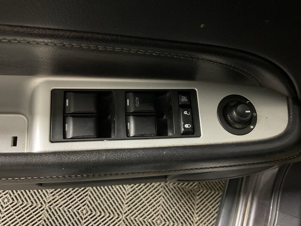 Used 2016 Jeep Compass Latitude AWD/4WD image 17