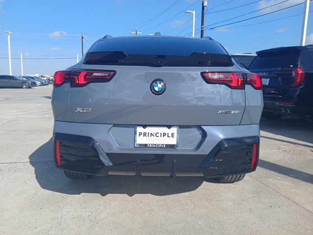 New 2026 BMW X2 xDrive28i w/ Technology Package AWD/4WD image 8