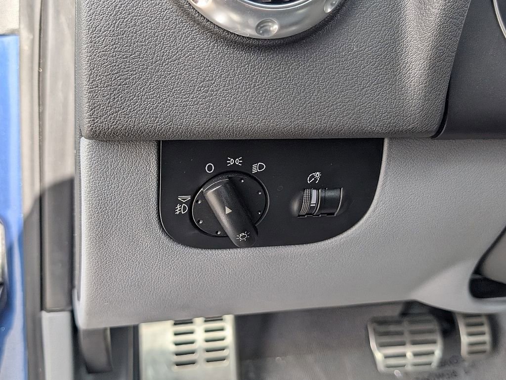 Used 2004 Audi TT 1.8T image 25