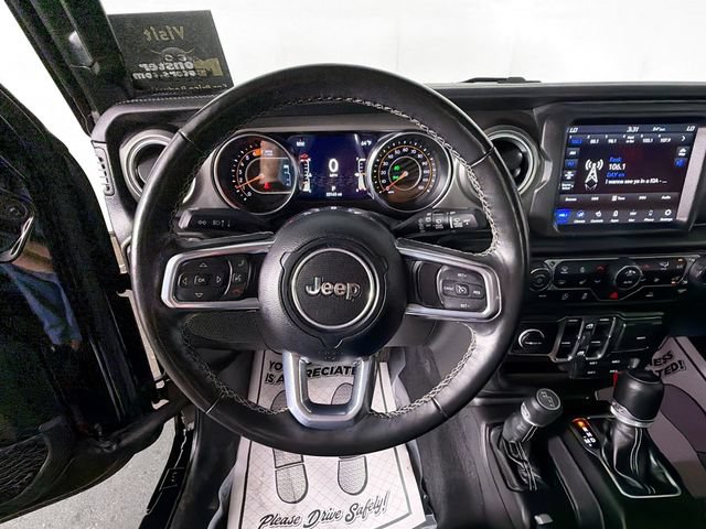 Used 2023 Jeep Wrangler Unlimited Sahara w/ Cold Weather Group AWD/4WD image 11