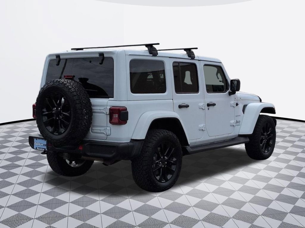 Used 2021 Jeep Wrangler Unlimited Sahara w/ Cold Weather Group AWD/4WD image 6