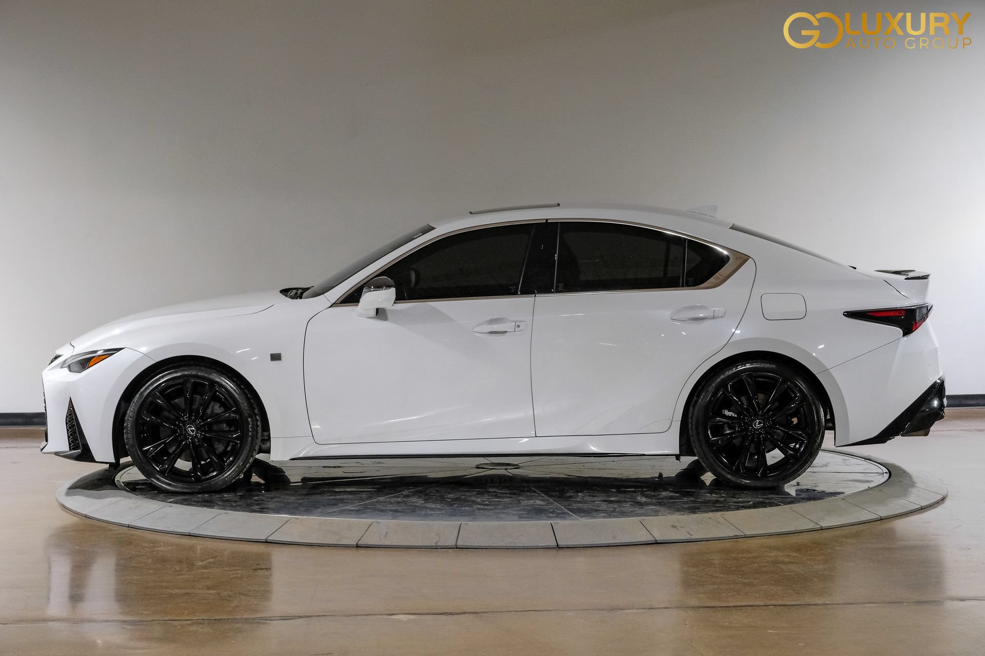 Used 2025 Lexus IS 350 F Sport RWD image 13