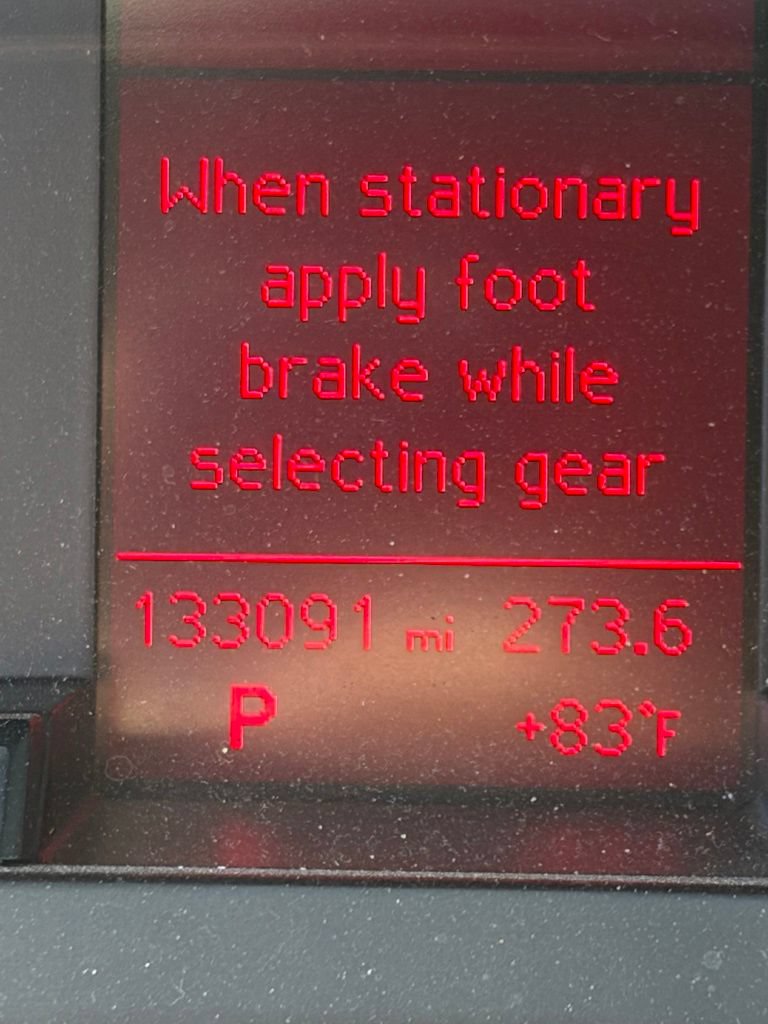 Used 2010 Audi A4 2.0T Premium Plus FWD image 12