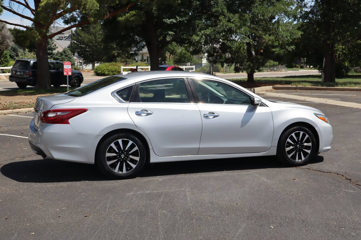 Used 2018 Nissan Altima 2.5 SL FWD image 4
