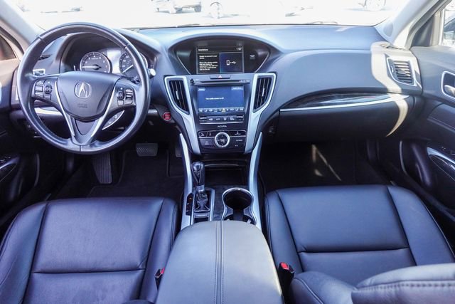 Used 2020 Acura TLX image 4