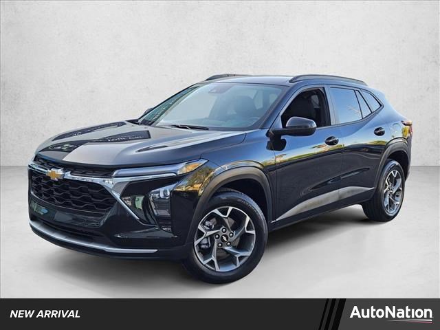 Used 2025 Chevrolet Trax LT w/ Driver Confidence Package