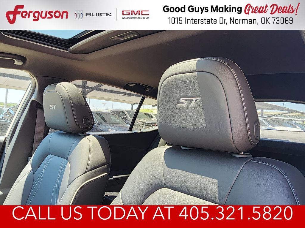 New 2026 Buick Envista Sport Touring w/ Studio Series FWD image 16