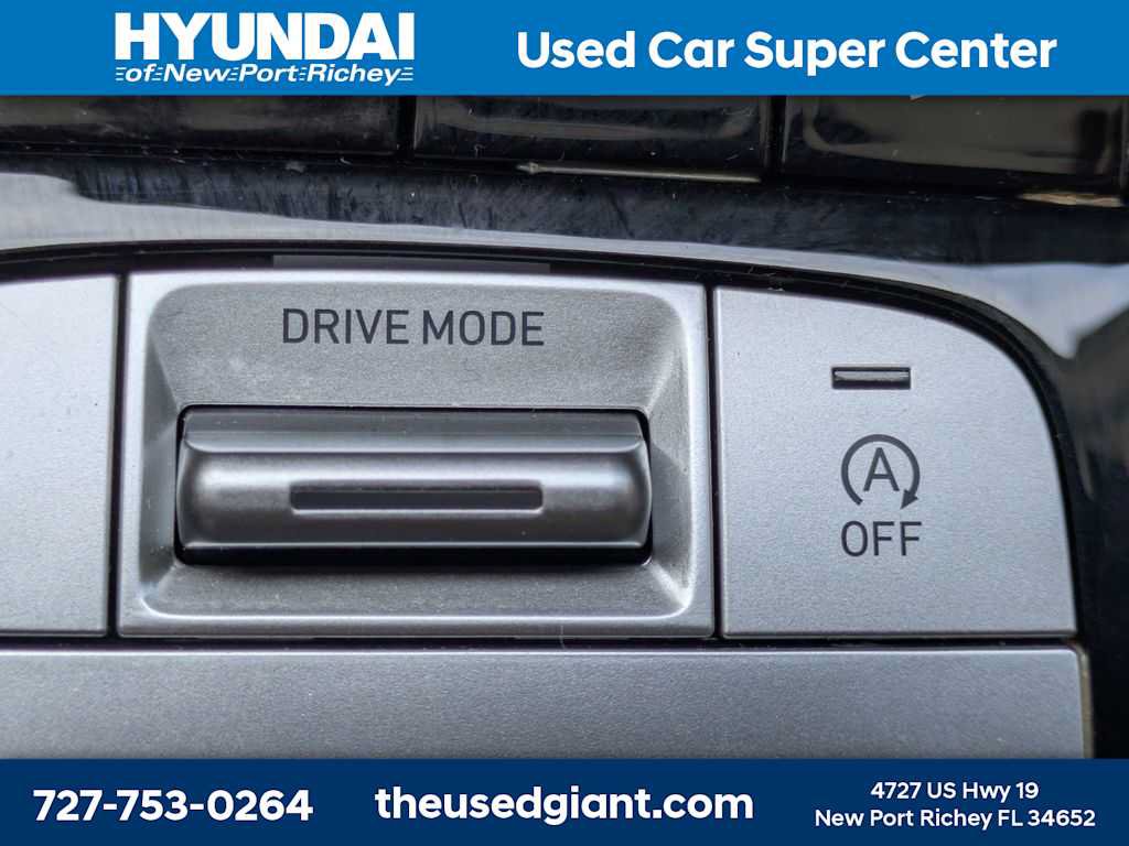 Certified 2024 Hyundai Tucson Limited FWD image 32