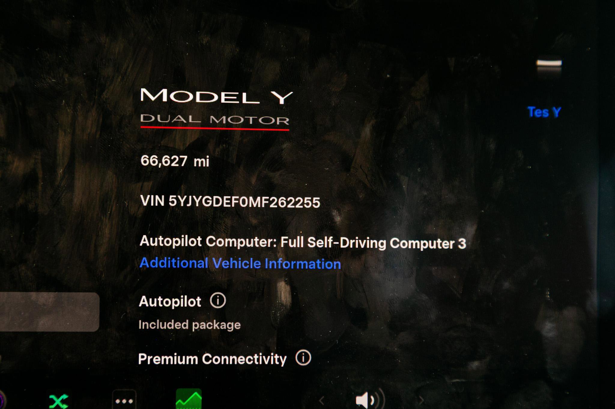 Used 2021 Tesla Model Y Performance image 16