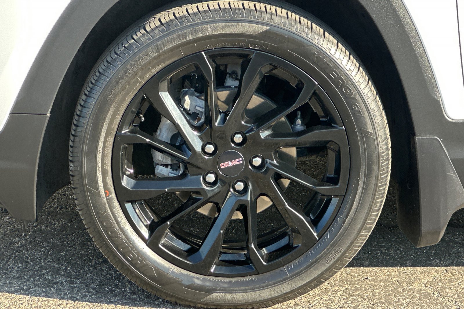 Used 2024 GMC Terrain SLT w/ Elevation Edition FWD image 36