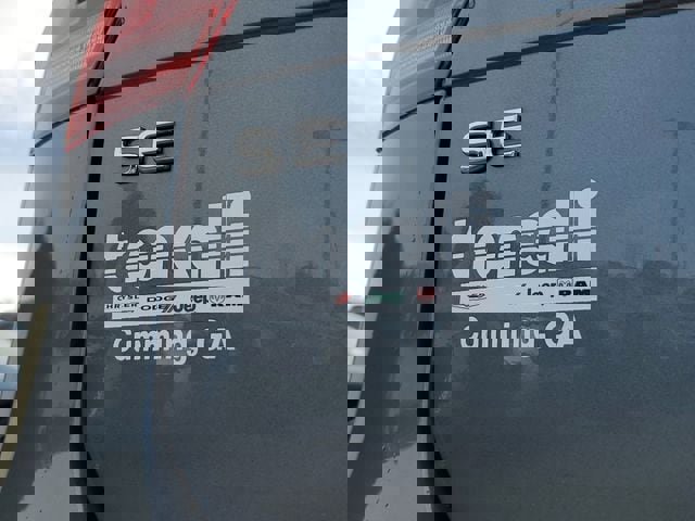 Used 2024 Volkswagen Tiguan SE R-Line image 8