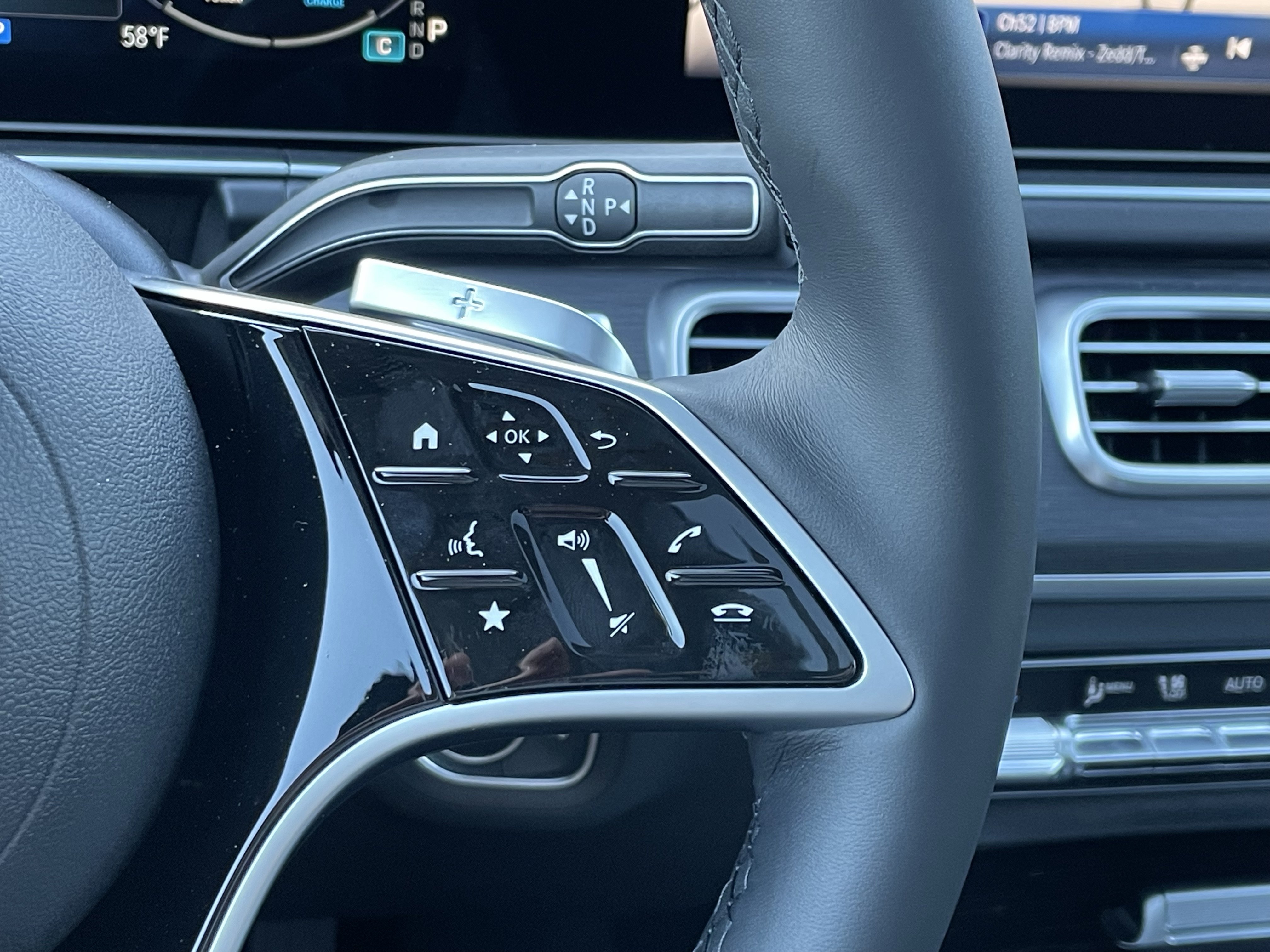 New 2026 Mercedes-Benz GLE 450 4MATIC image 24