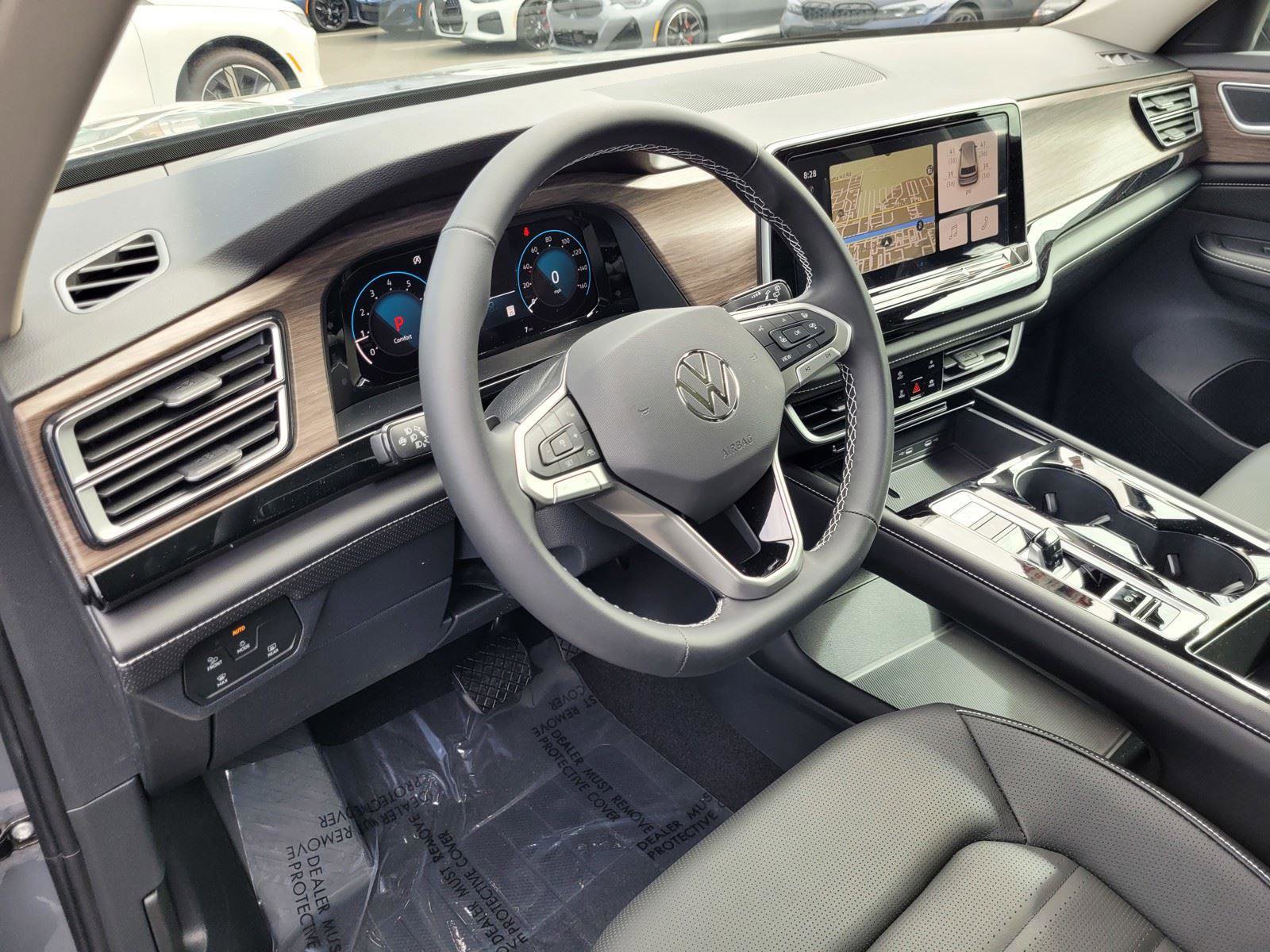 New 2026 Volkswagen Atlas SEL image 8