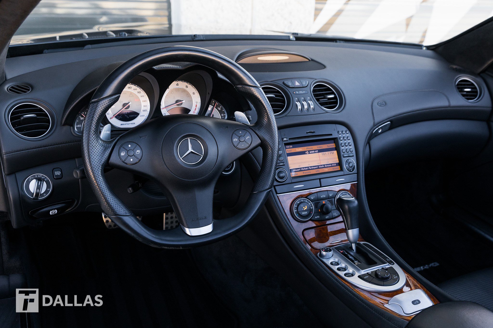 Used 2012 Mercedes-Benz SL 63 AMG image 24