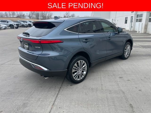 Used 2023 Toyota Venza Limited image 5