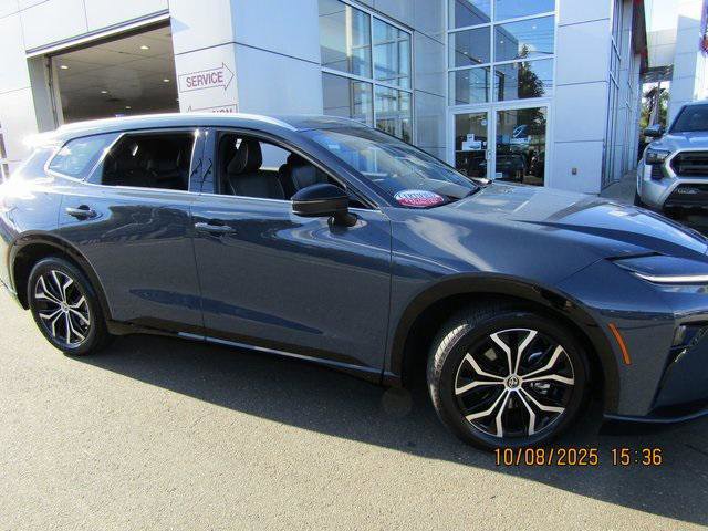 Certified 2025 Toyota Crown Signia