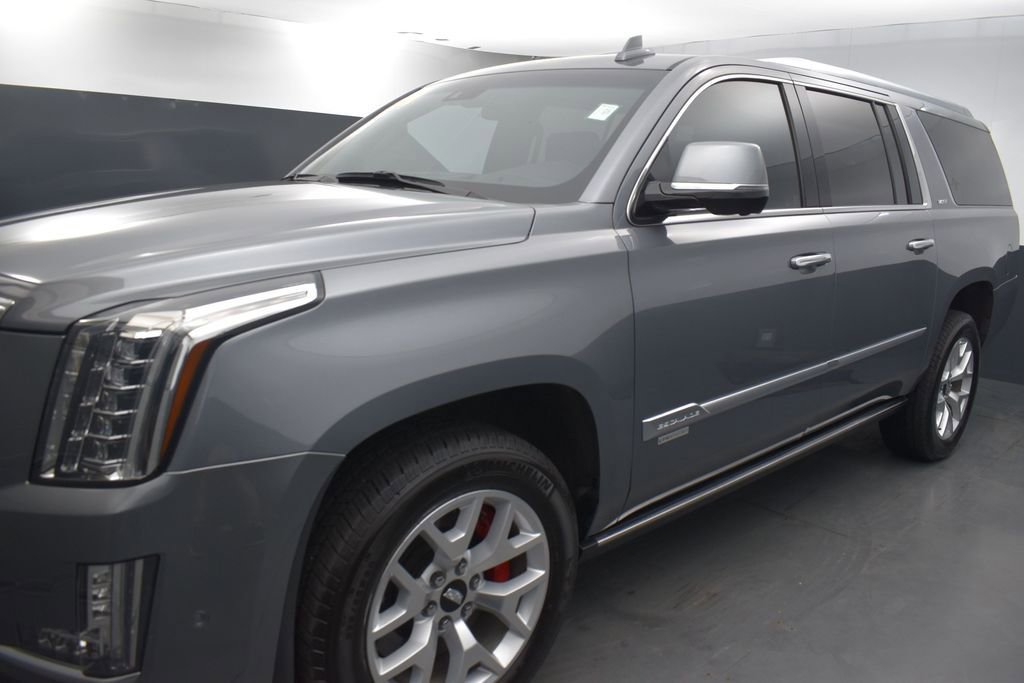 Used 2019 Cadillac Escalade ESV Platinum AWD/4WD image 43