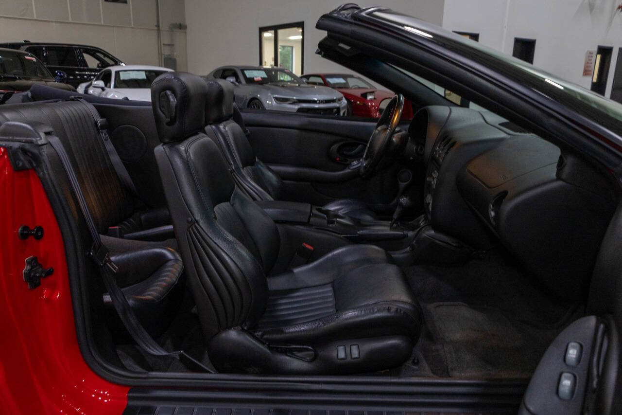 Used 2001 Pontiac Firebird Trans Am RWD image 37