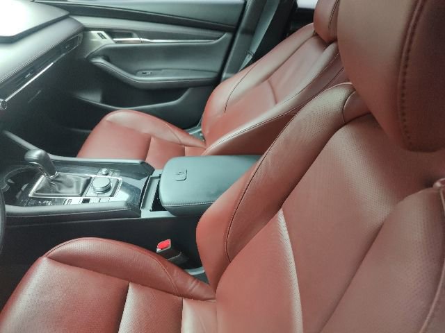 Used 2023 MAZDA MAZDA3 s image 27