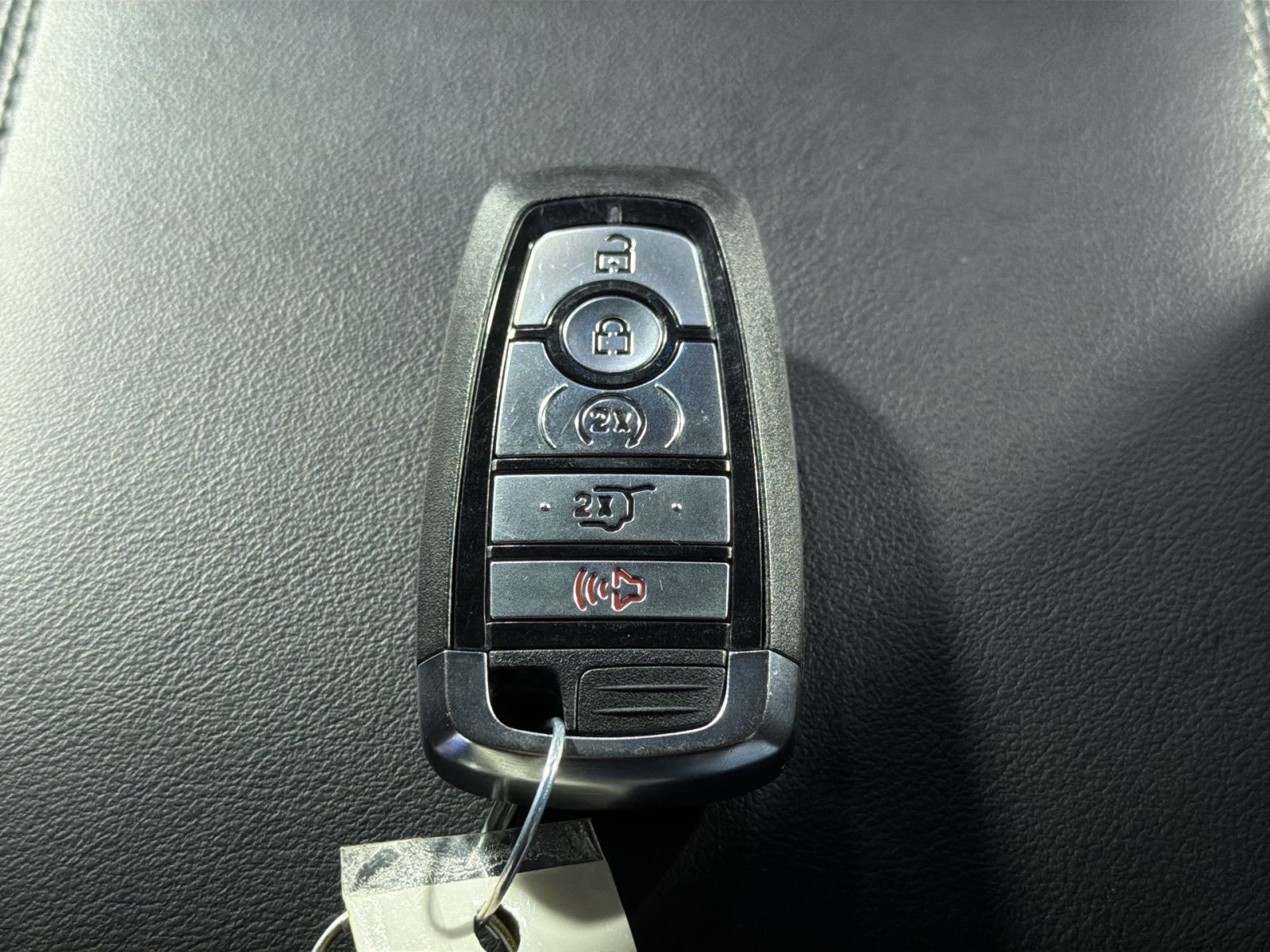 Used 2023 Ford Explorer XLT w/ Equipment Group 202A AWD/4WD image 36