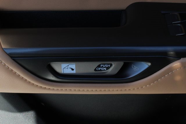 Used 2022 Lexus NX 350 AWD image 17