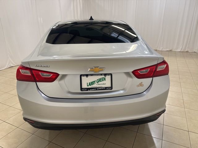 Used 2018 Chevrolet Malibu LS image 4
