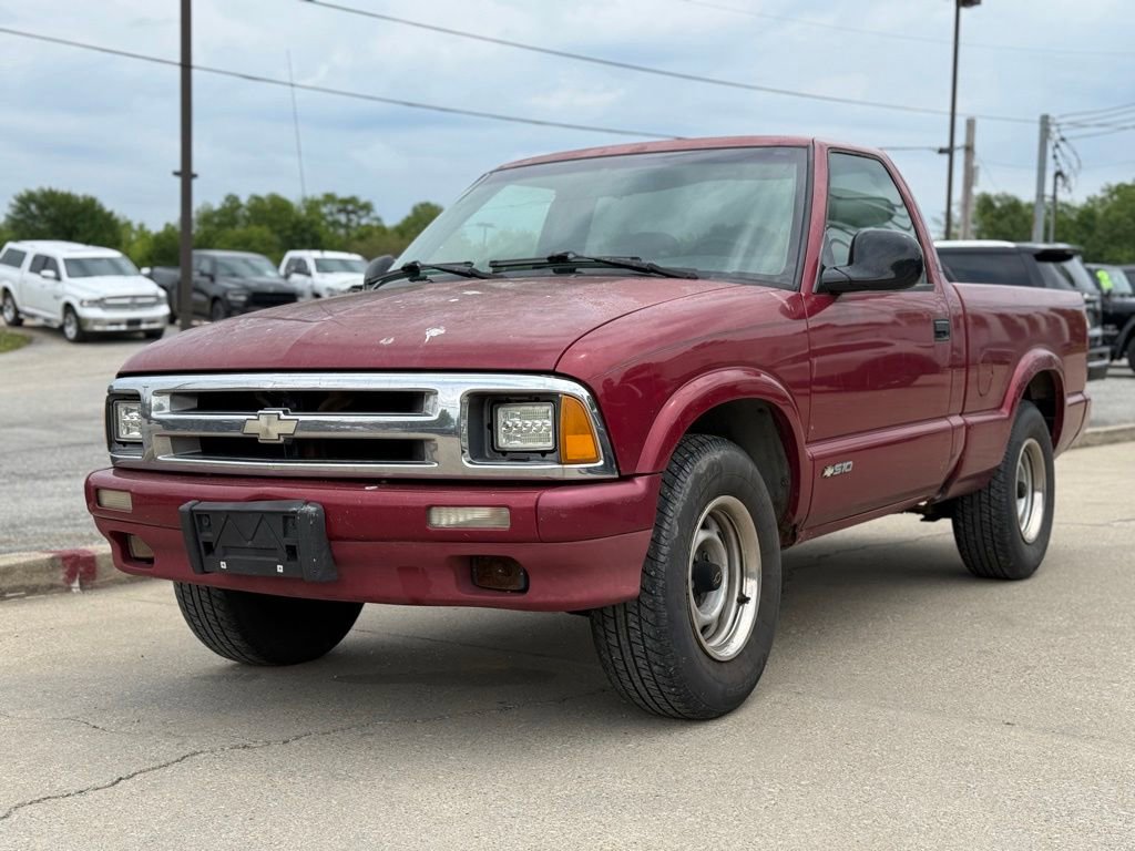 Used 1996 Chevrolet S10 Pickup 2WD Regular Cab image 25