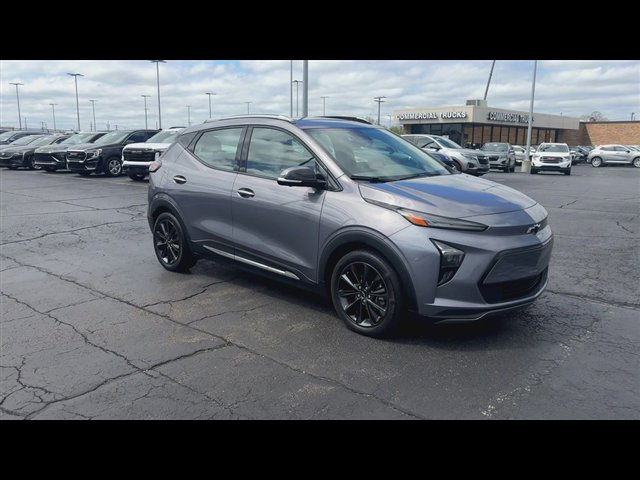 Certified 2022 Chevrolet Bolt EUV Premier w/ Launch Edition FWD image 2