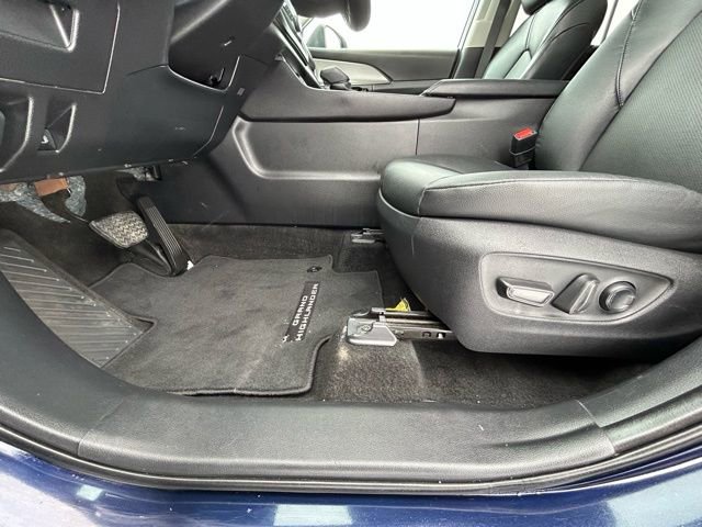 Used 2024 Toyota Grand Highlander XLE image 28