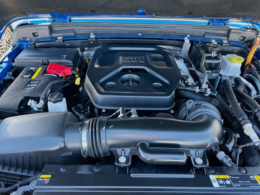 Used 2024 Jeep Wrangler Unlimited image 28