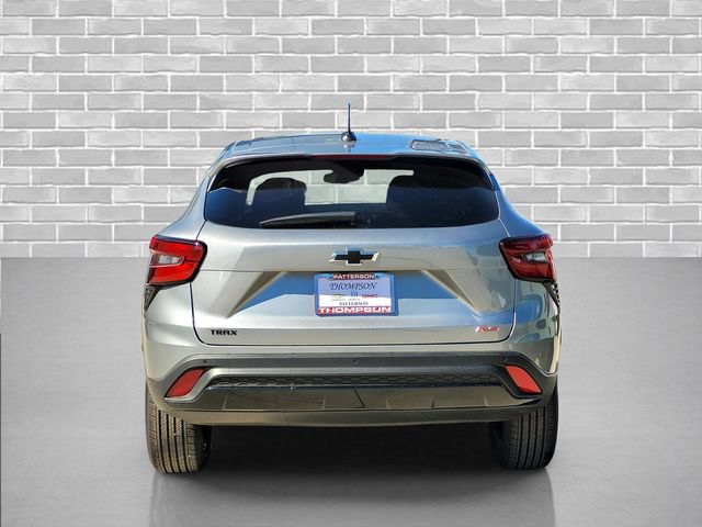 New 2026 Chevrolet Trax RS w/ Driver Confidence Package FWD image 5