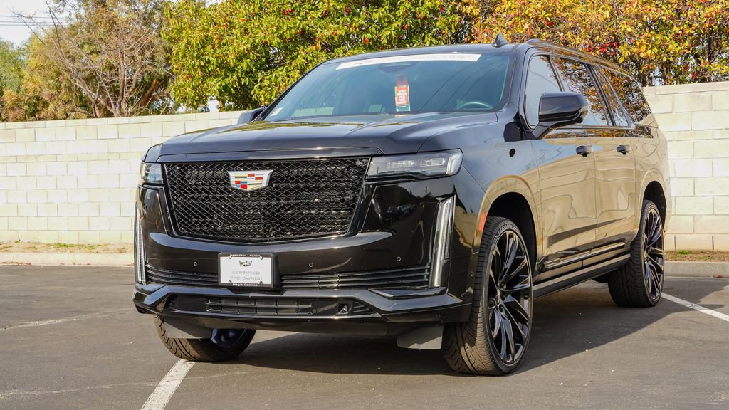 Certified 2024 Cadillac Escalade ESV Sport Platinum image 2