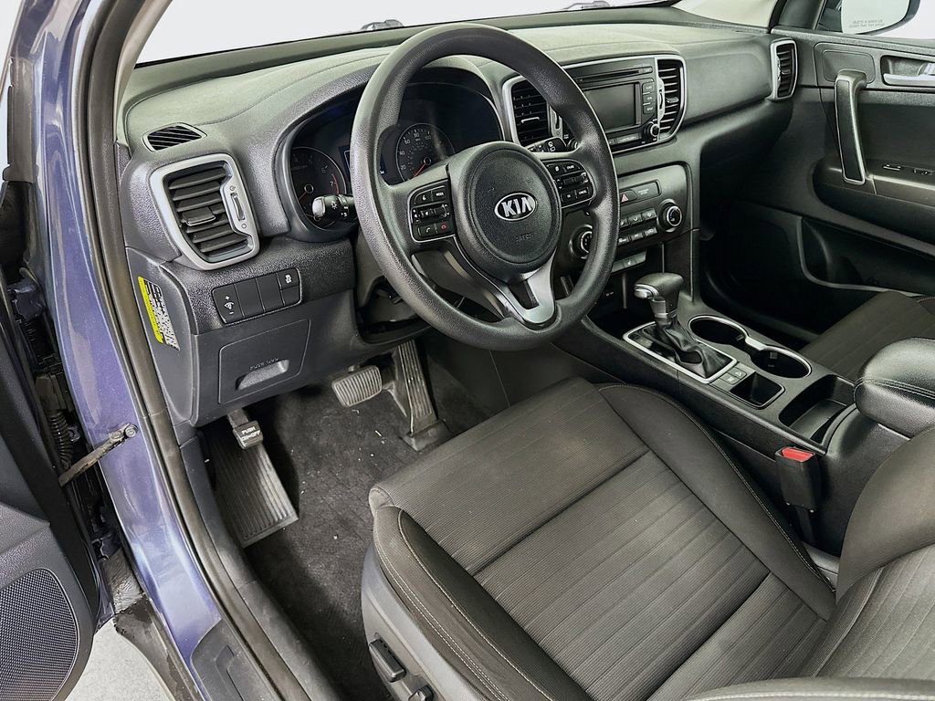 Certified 2017 Kia Sportage LX w/ LX Popular Package image 18