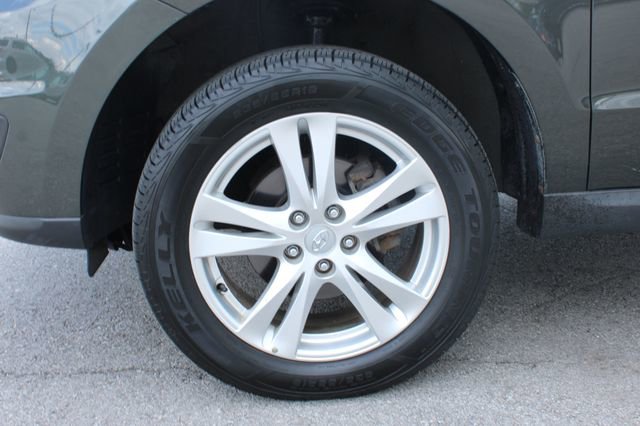 Used 2012 Hyundai Santa Fe Limited FWD image 31