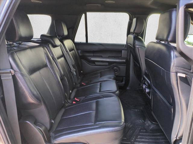 Used 2019 Ford Expedition Max XLT w/ Equipment Group 201A AWD/4WD image 20